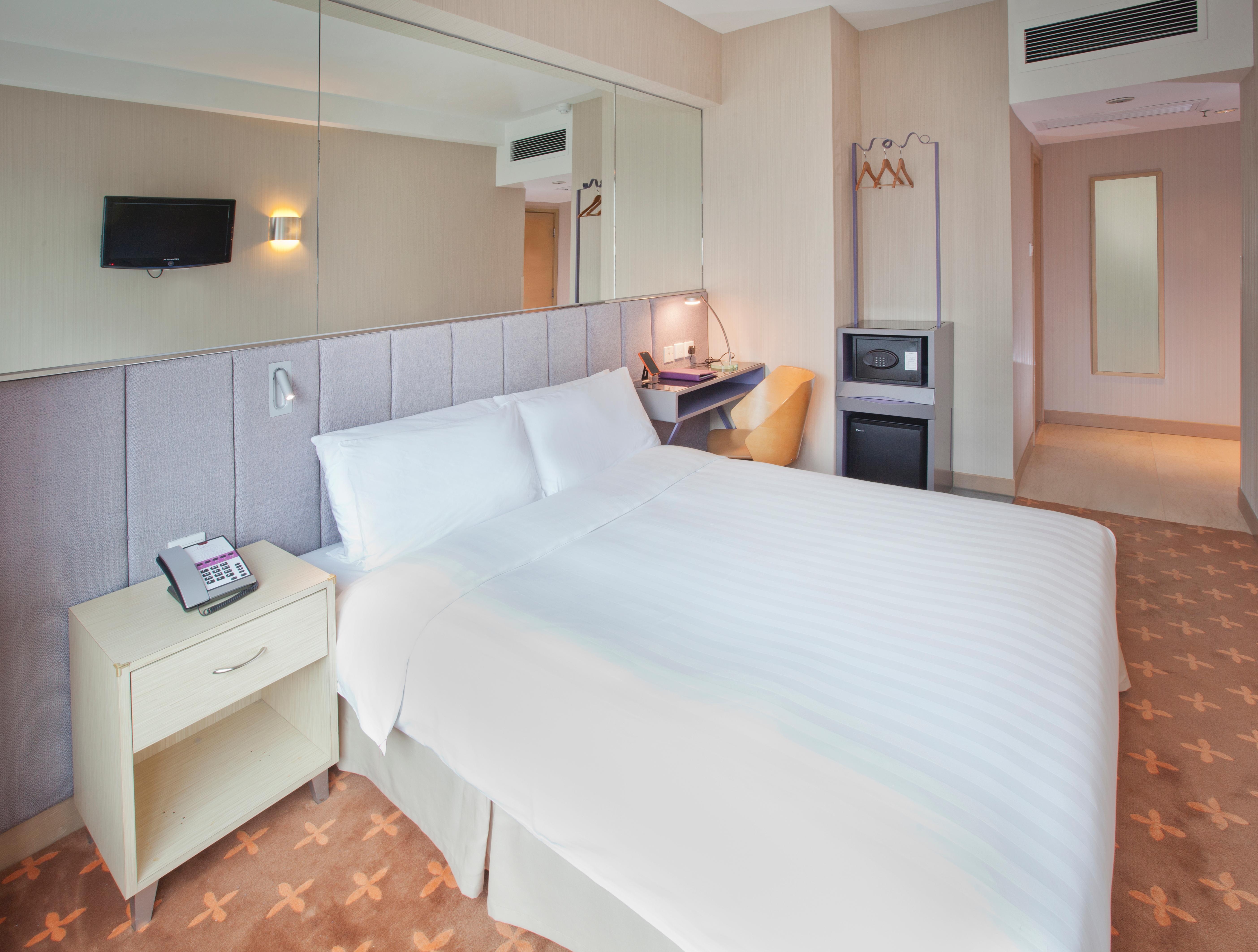 Silka Far East Hotel Hong Kong Exterior photo