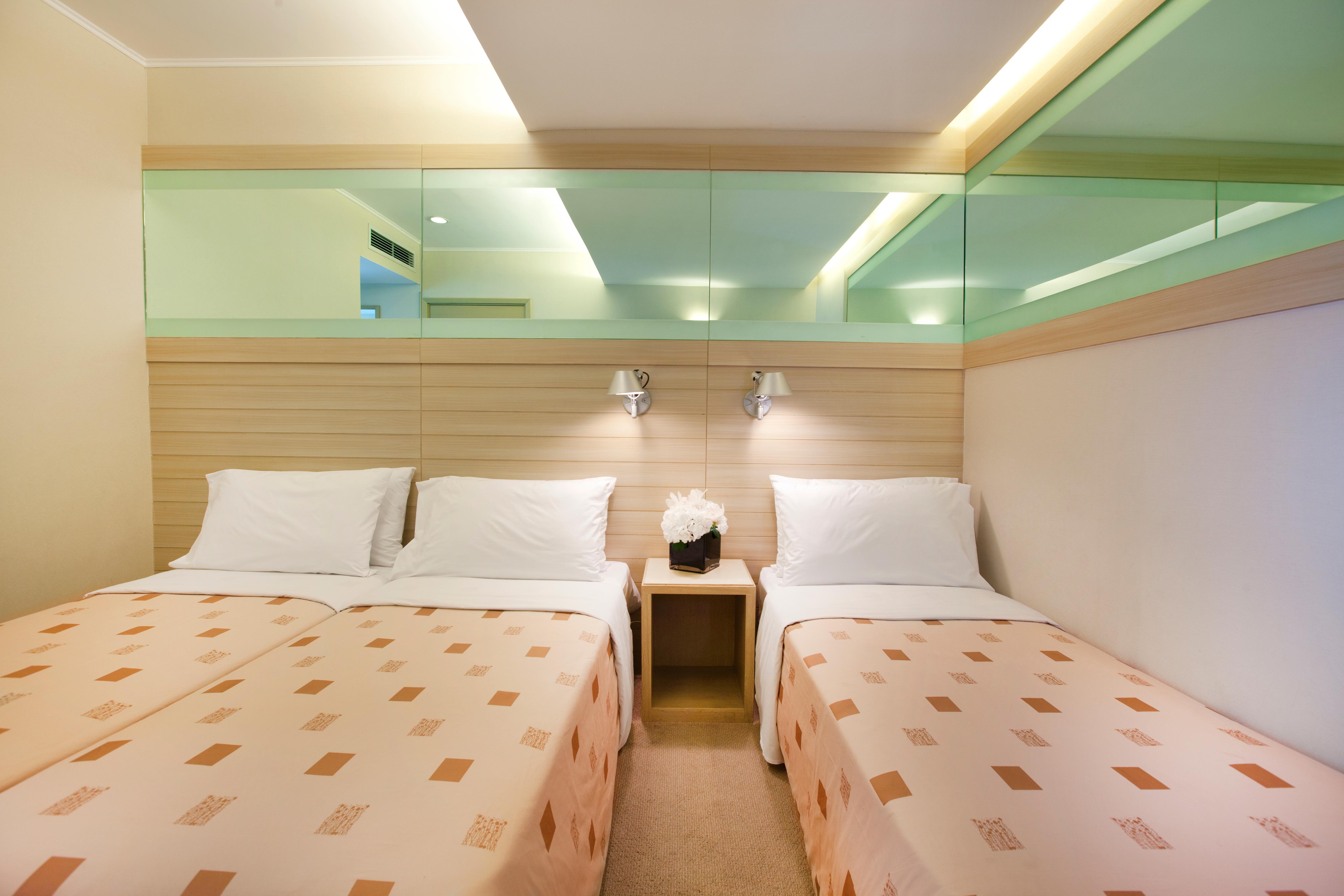 Silka Far East Hotel Hong Kong Exterior photo