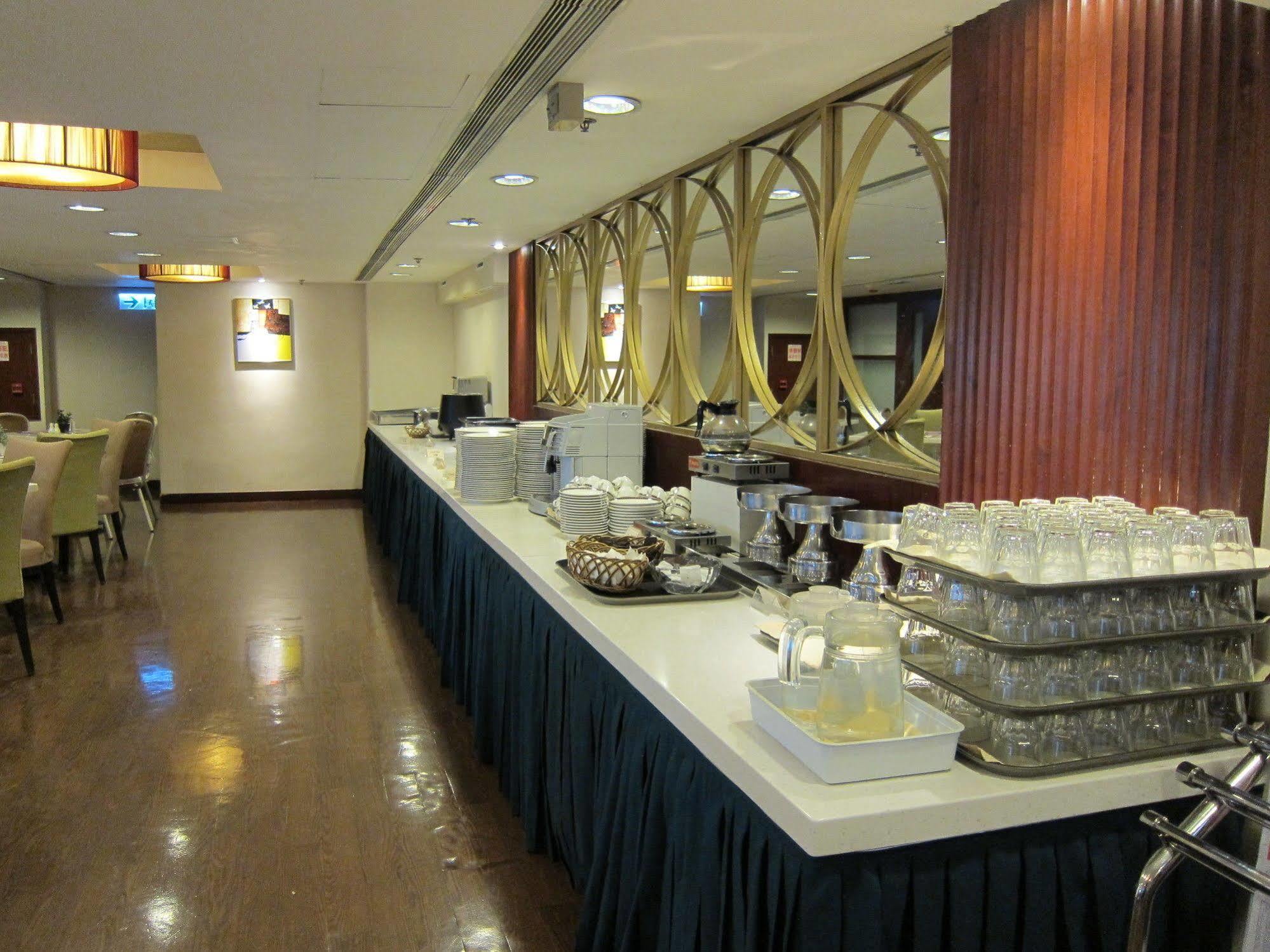 Silka Far East Hotel Hong Kong Exterior photo